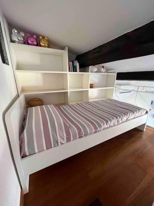 Luminosa Nel Centro Storico! Apartamento