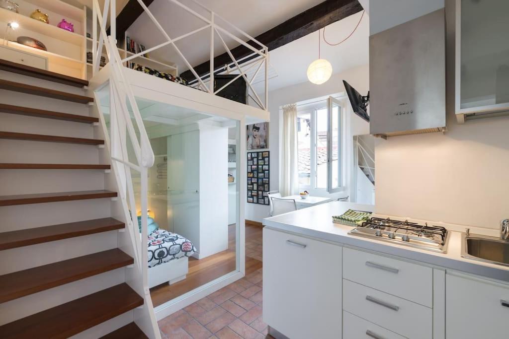 Apartamento Luminosa Nel Centro Storico! *